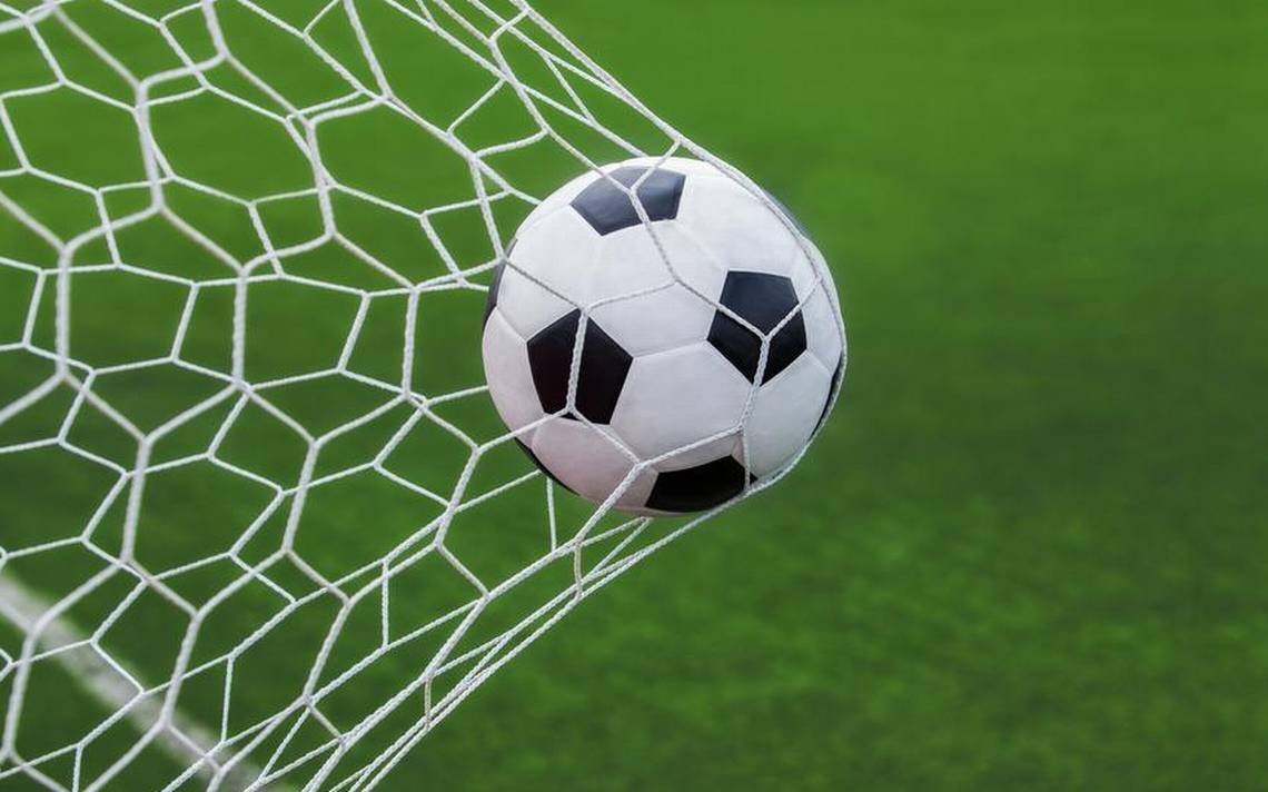 Men's Soccer comeback falls short