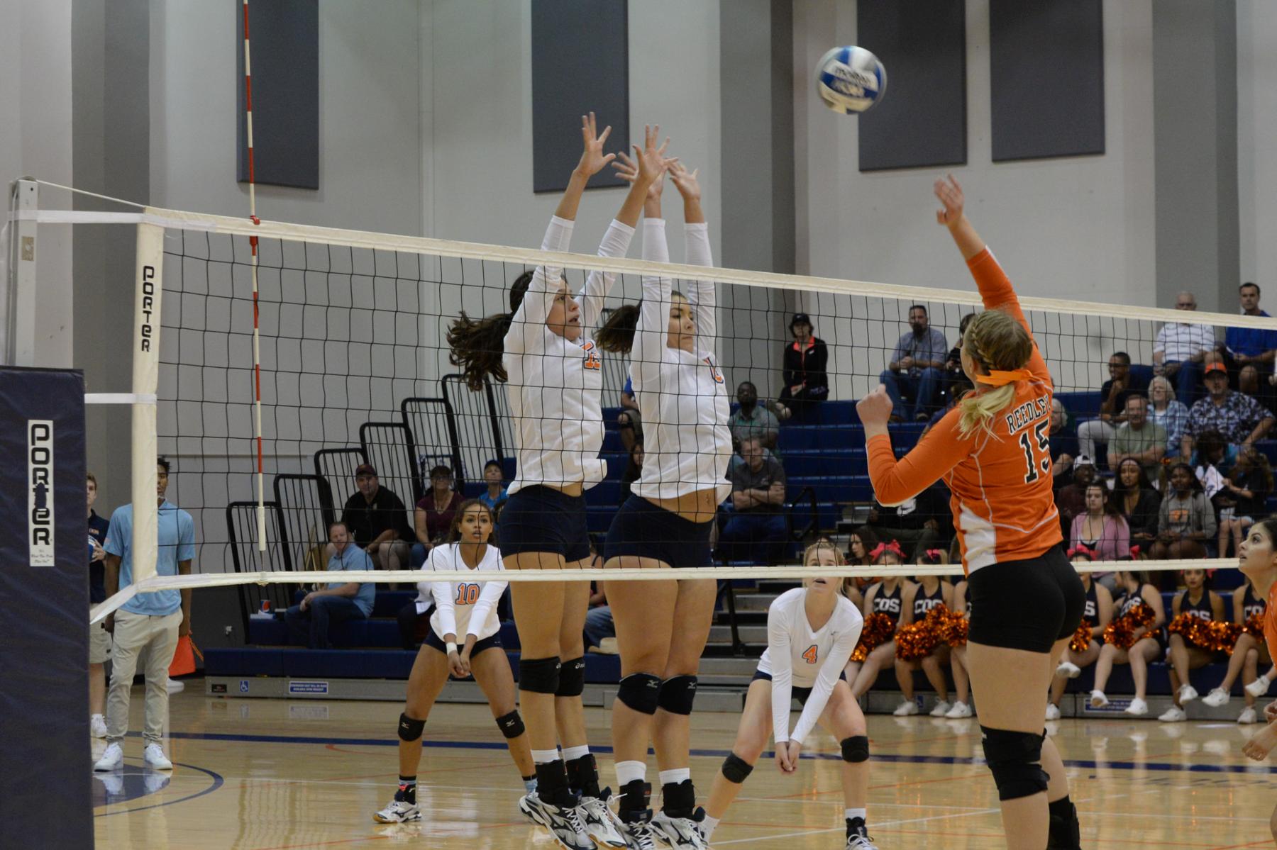 Volleyball extend their winning streak to four straight matches