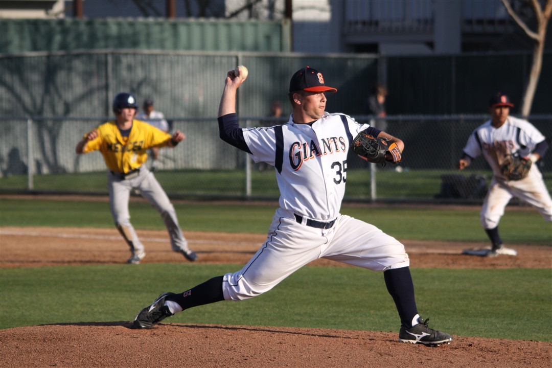 Giants continue series with Merced after rolling in opener