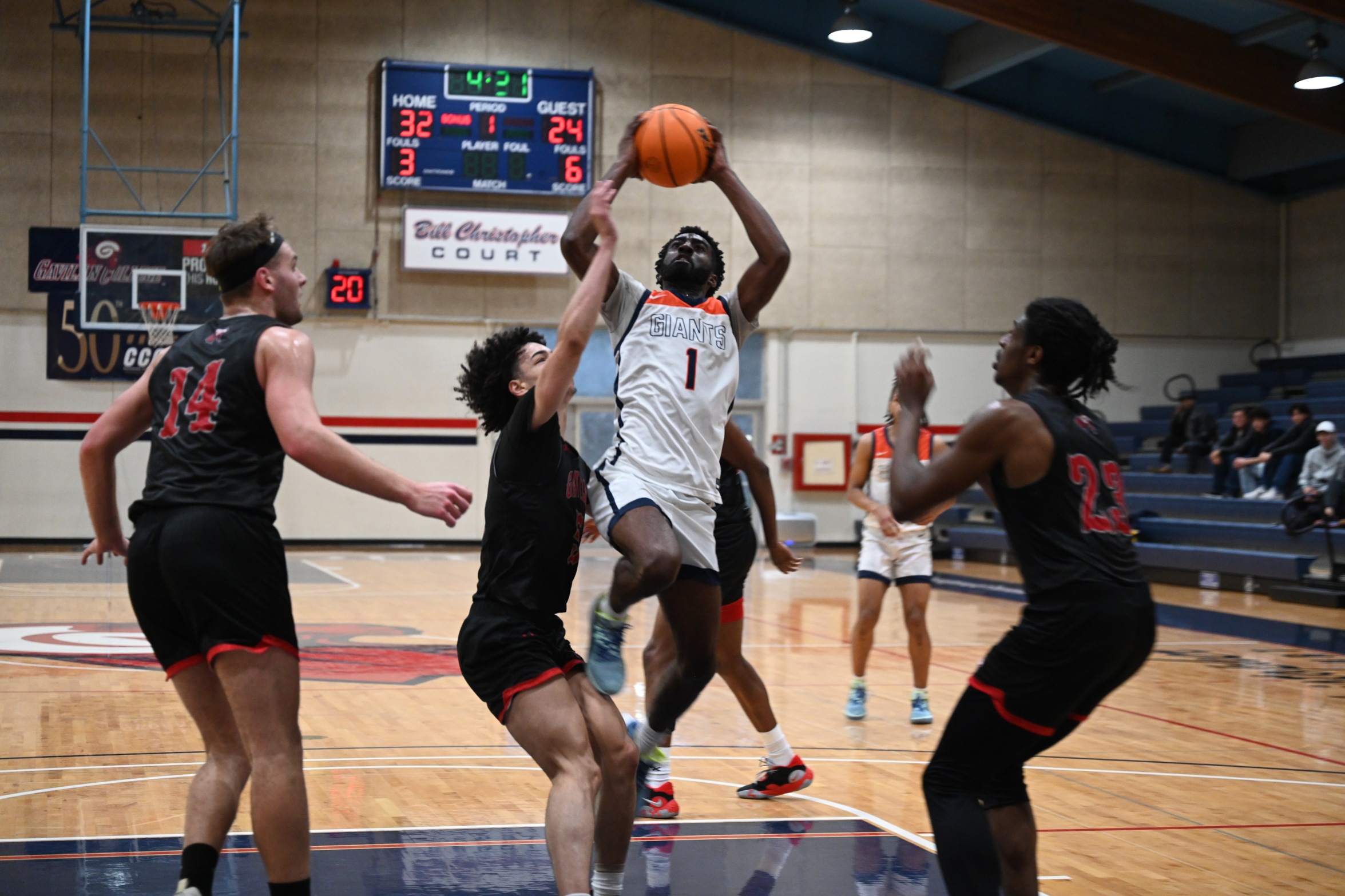 No. 9 Giants open defense of CVC men's basketball title by hosting No. 4 Columbia
